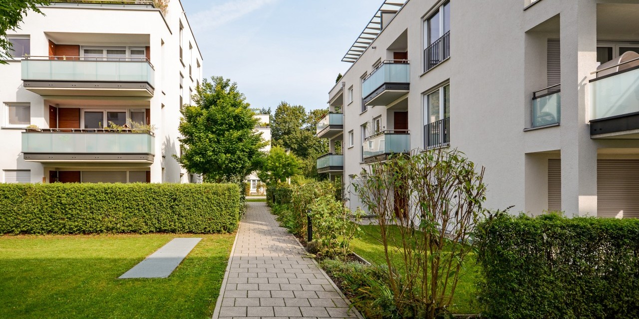 Entretien des espaces verts en copropriété : Maximisez l'attrait et la qualité de vie de votre résidence